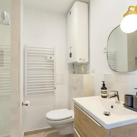 Apartment With View & Balcony In Heart Of Marselha Exterior foto
