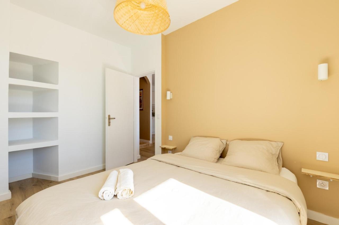 With View & Balcony In Heart Of Apartment Marseille